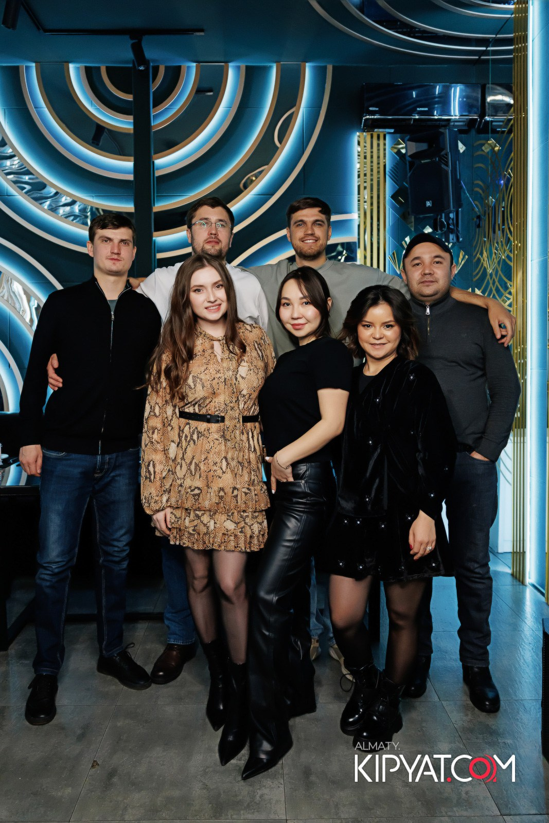 ЗАЯ, НА БИС. КИПЯТКОМ АЛМАТЫ!