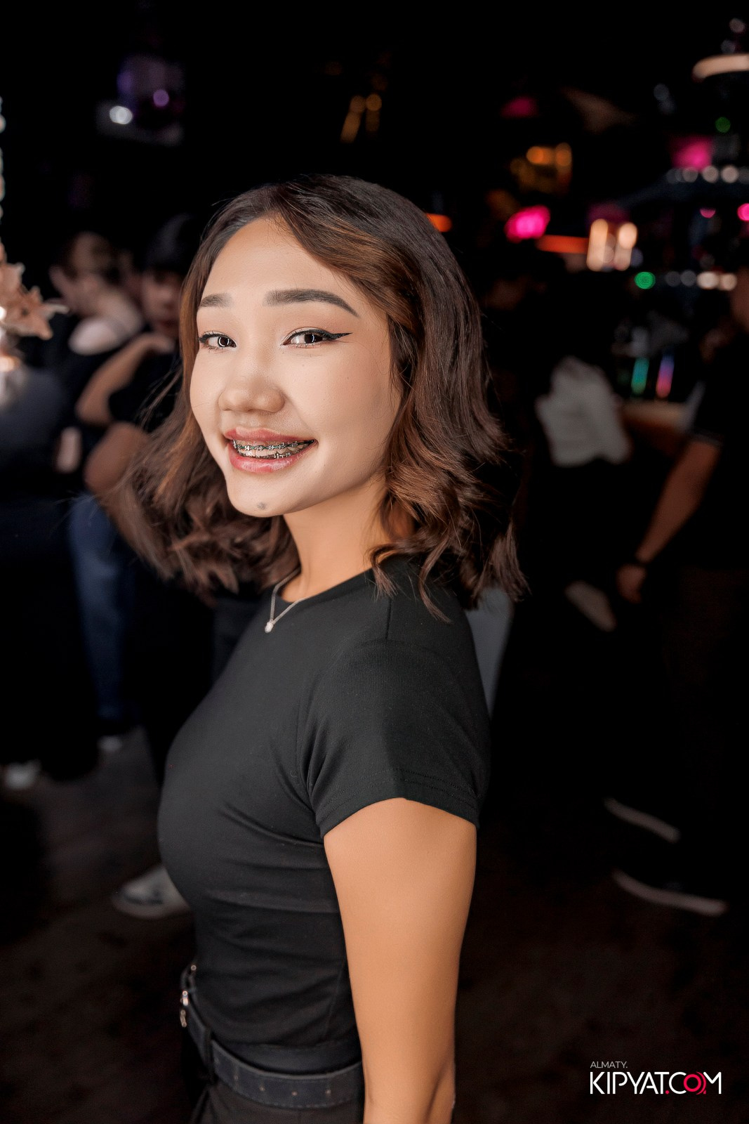 UYAT EMES BAR. КИПЯТКОМ АЛМАТЫ!