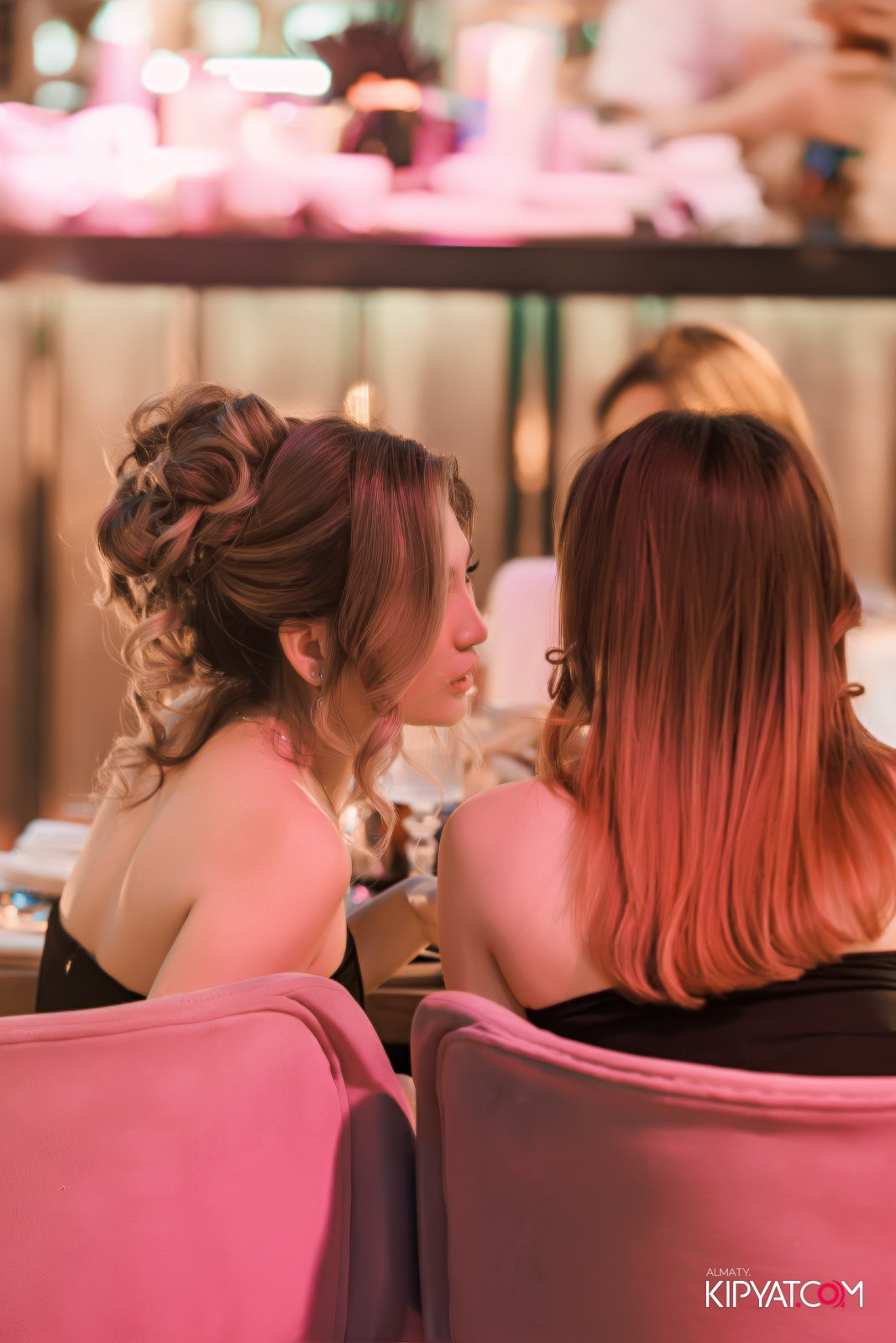 MOOD KARAOKE & TERRACE. КИПЯТКОМ АЛМАТЫ!