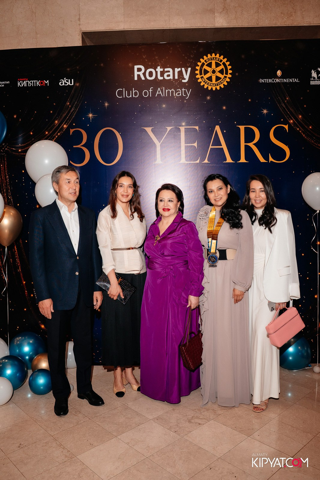БЛАГОТВОРИТЕЛЬНЫЙ УЖИН В ЧЕСТЬ 30-ЛЕТИЯ ROTARY CLUB OF ALMATY. КИПЯТКОМ АЛМАТЫ!