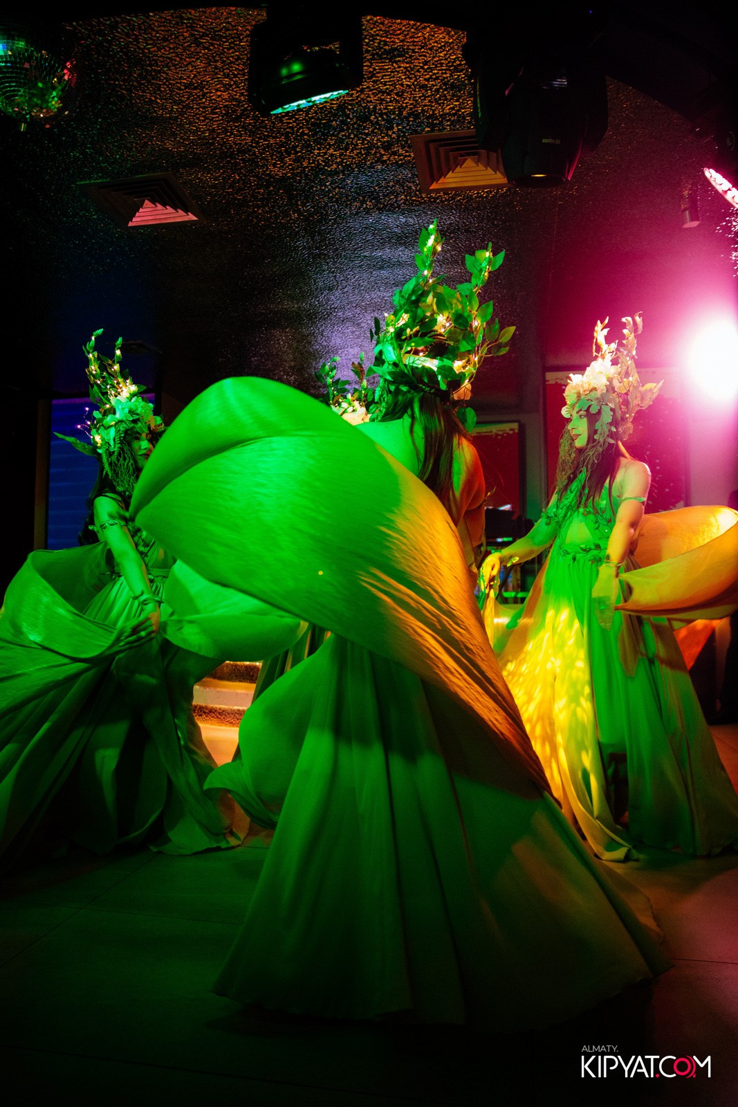 FORT FERNYI. КИПЯТКОМ АЛМАТЫ!