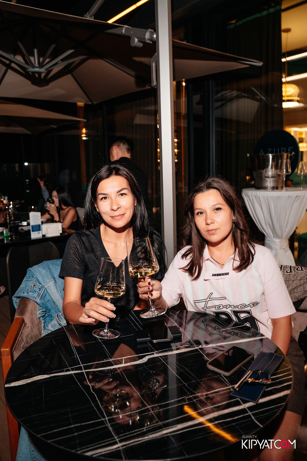 UNLIMITED PASTA AND WINE BY AZURE. КИПЯТКОМ АЛМАТЫ!