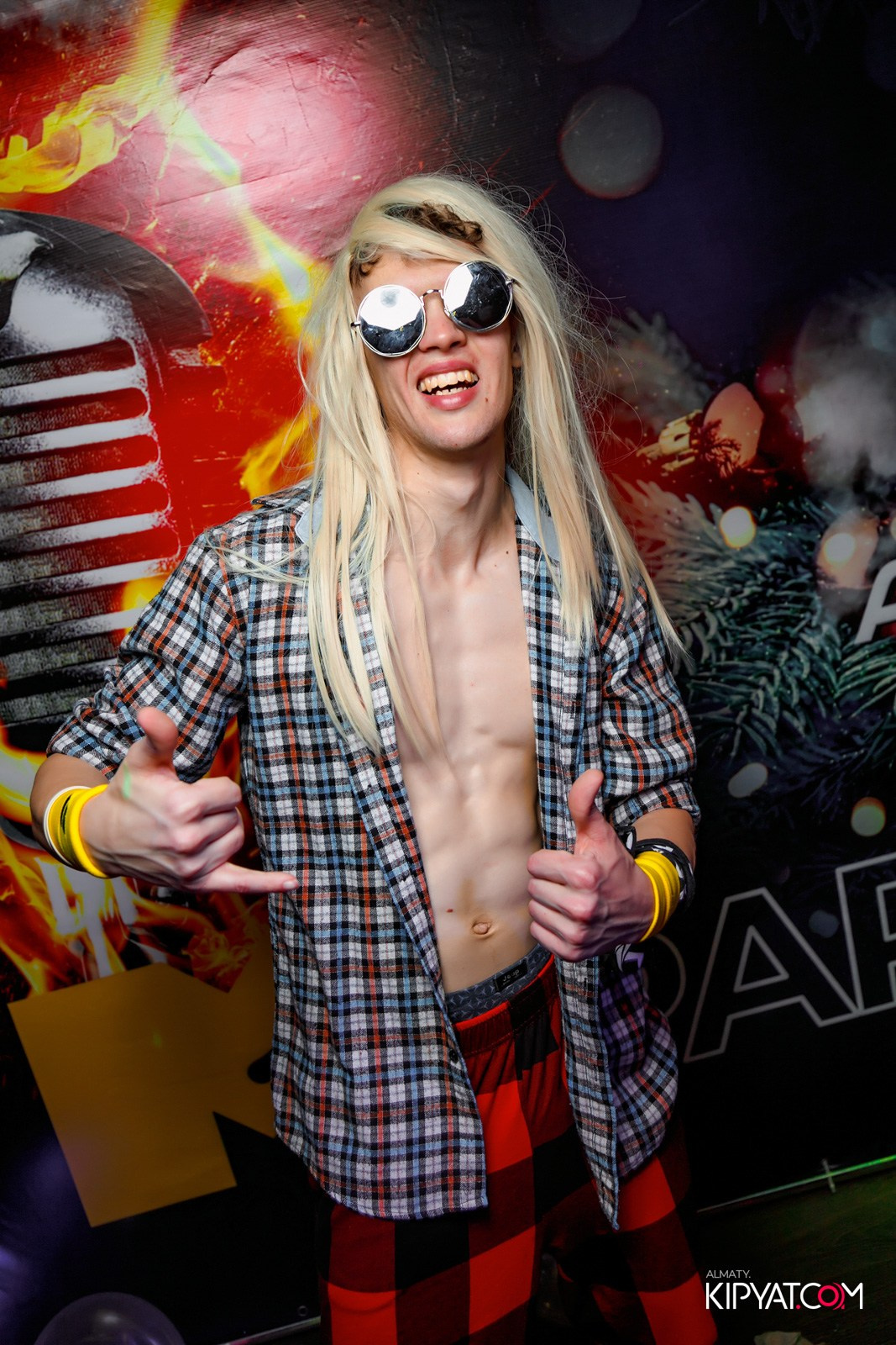 УХО И МЕДВЕДЬ НА ГАГАРИНА. КИПЯТКОМ АЛМАТЫ!