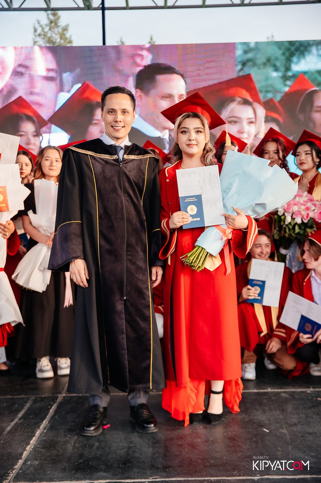 ВРУЧЕНИЕ ДИПЛОМОВ — НАРХОЗ КОЛЛЕДЖ. Part 4. КИПЯТКОМ АЛМАТЫ!