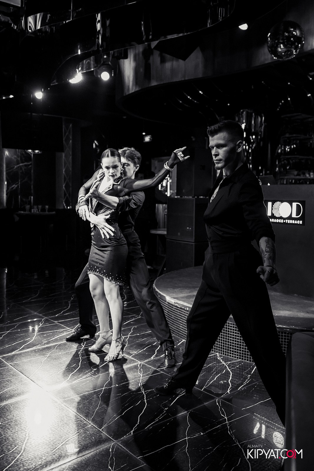 MOOD KARAOKE BAR & TERRACE. КИПЯТКОМ АЛМАТЫ!