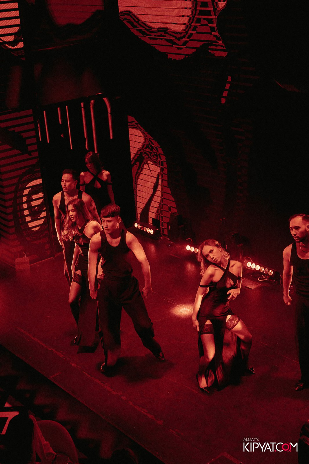 QUEEN. КИПЯТКОМ АЛМАТЫ!