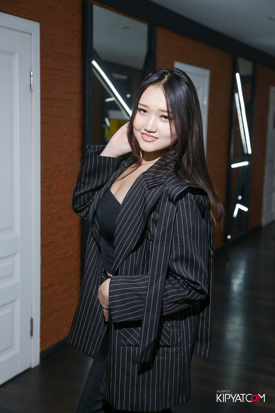 УХО И МЕДВЕДЬ НА САИНА. КИПЯТКОМ АЛМАТЫ! Фотосъемка мероприятий в Алматы