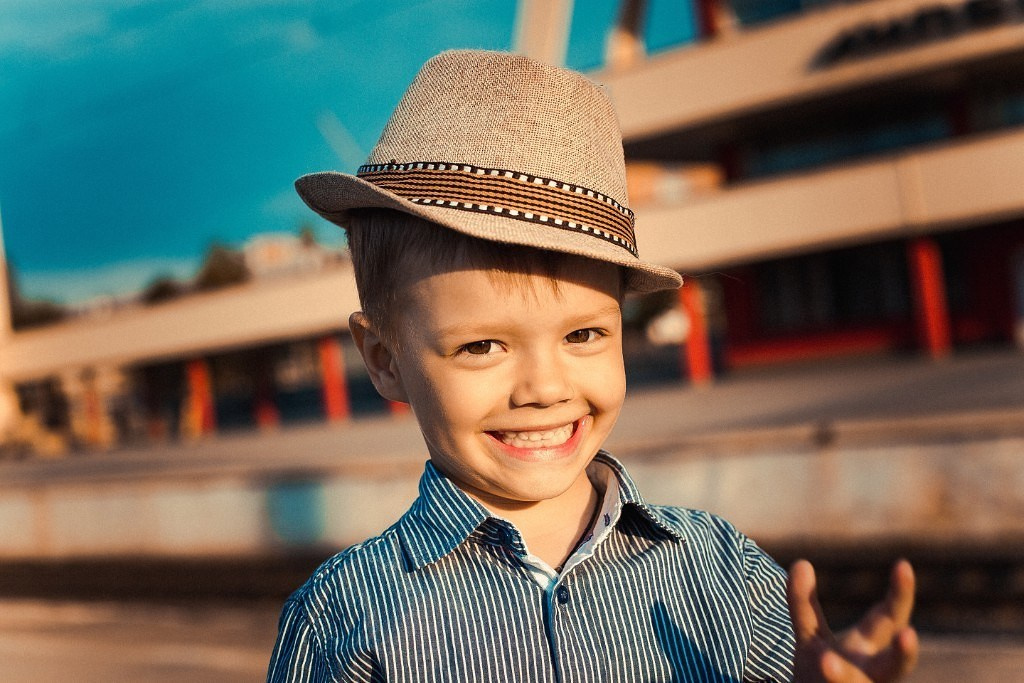 Детские фотокниги, фото с роддома, крестины, метрика. Medlori fotobook Выпускные альбомы в Липецке Лариса Медведева