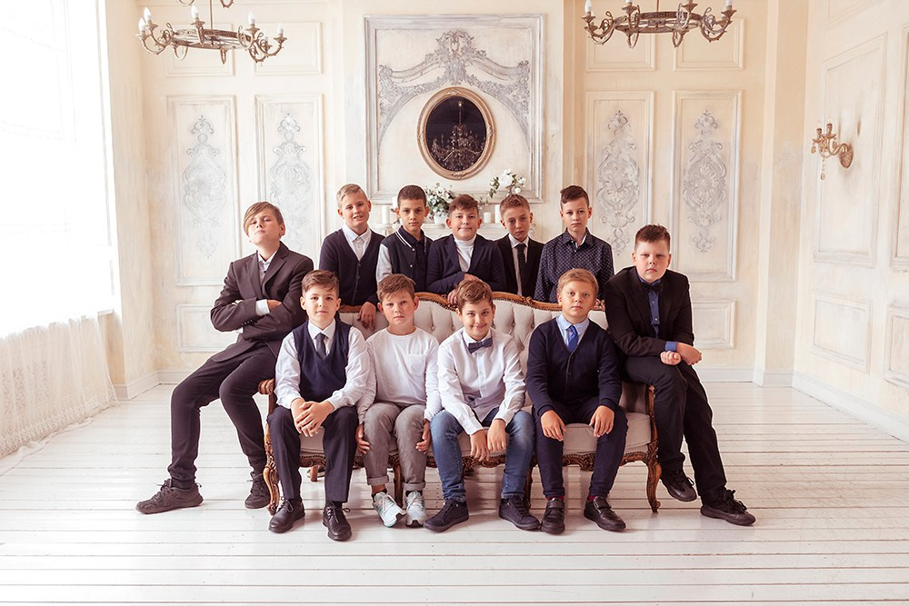 В школе. Выпускные альбомы СПБ. Фотограф в Садик и Школу