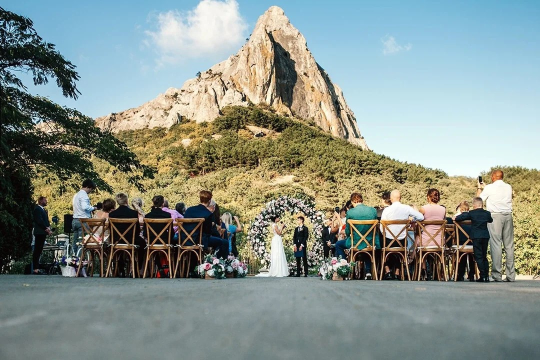 Топ локаций для фотосессии в Крыму - советы от фотографа. Профессиональная фотосъемка в Крыму. Натуральные эмоции и живые кадры. Забронируйте дату прямо сейчас!