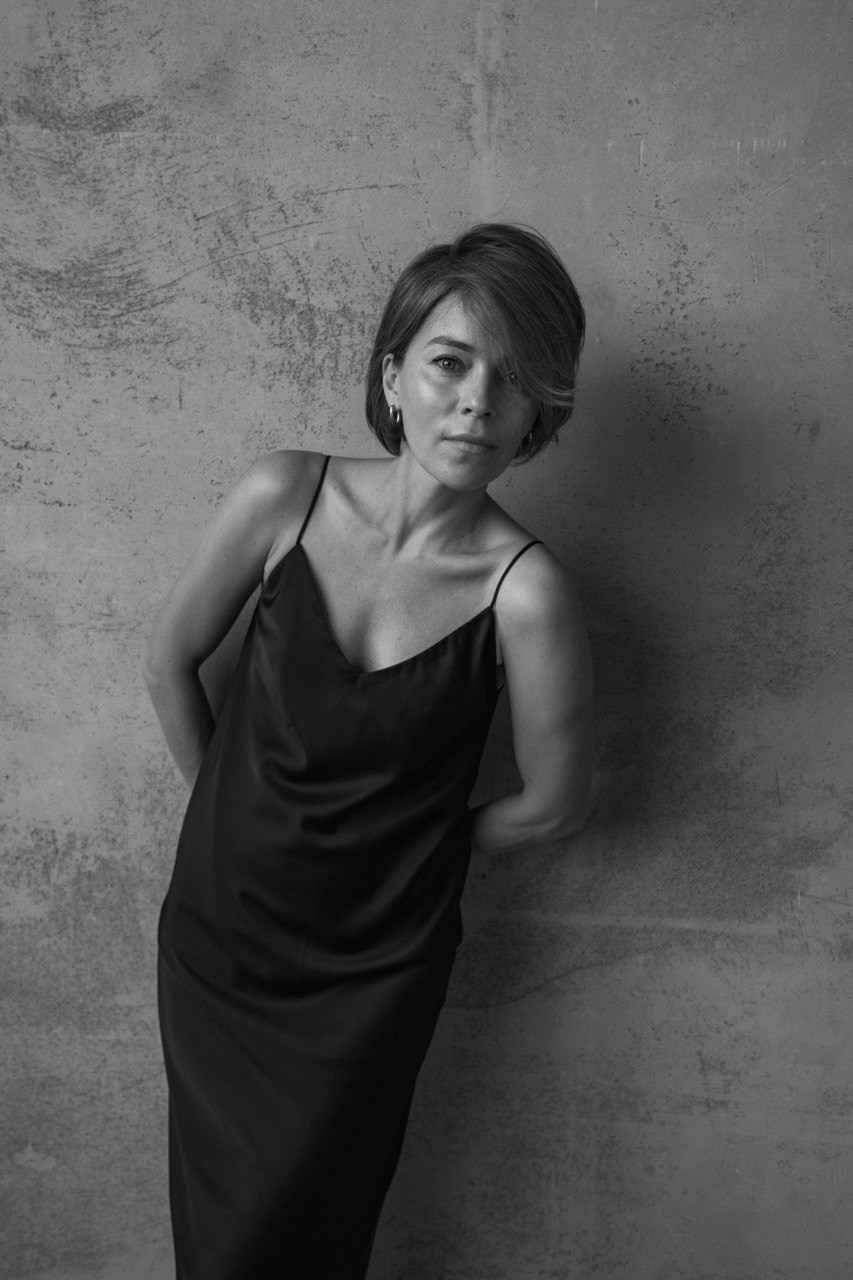 Студийная женская фотосессия. Портретный и Ню фотограф Санкт-Петербург и Москва Коробка Анна