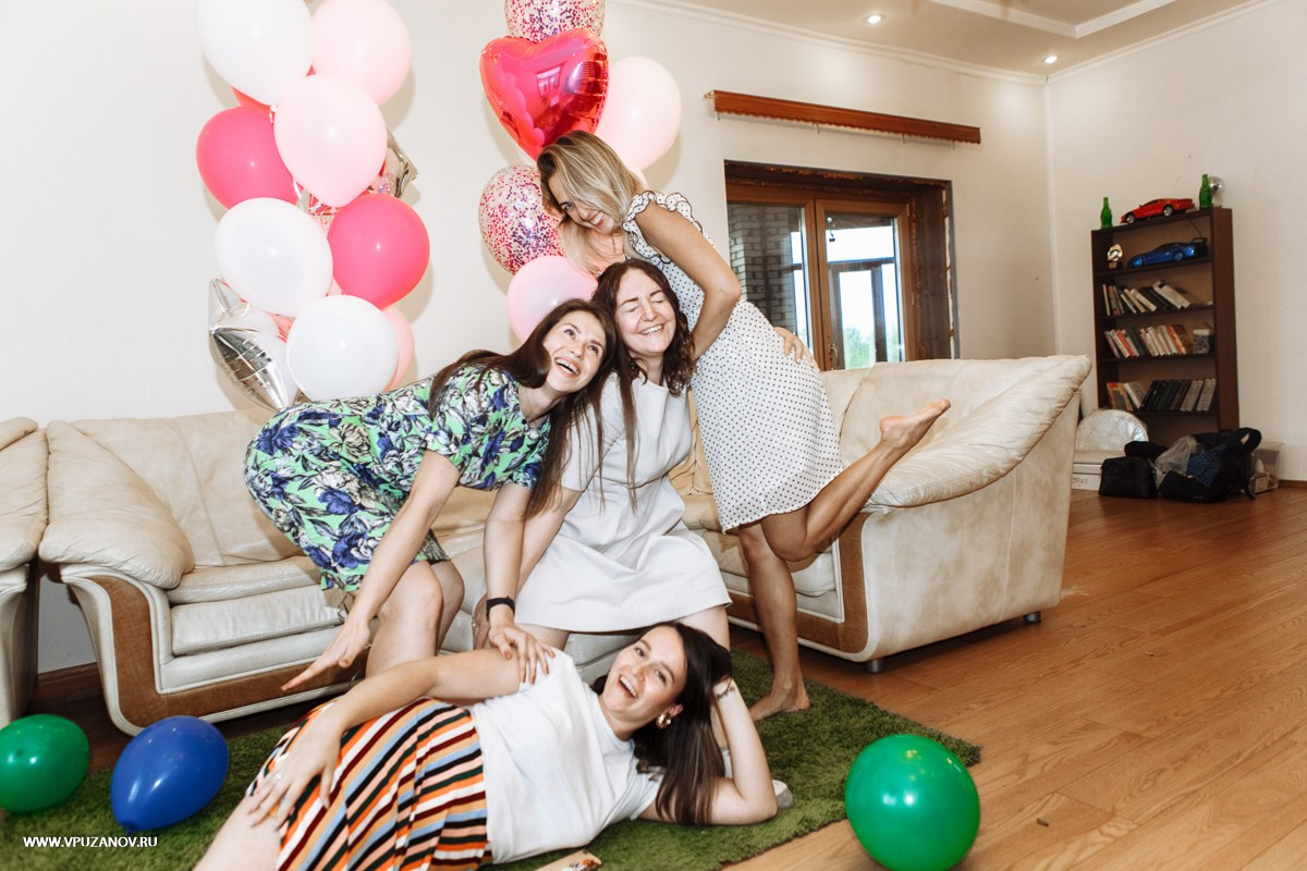 Девичник на даче или загородном доме