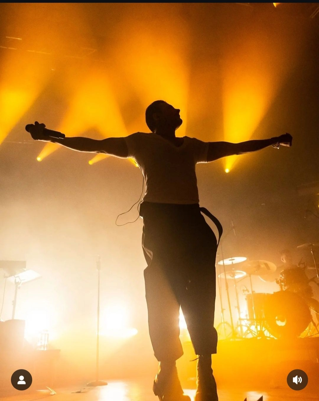 Стилизация образов и съемок для артистов и блогеров. АРХИ STYLE