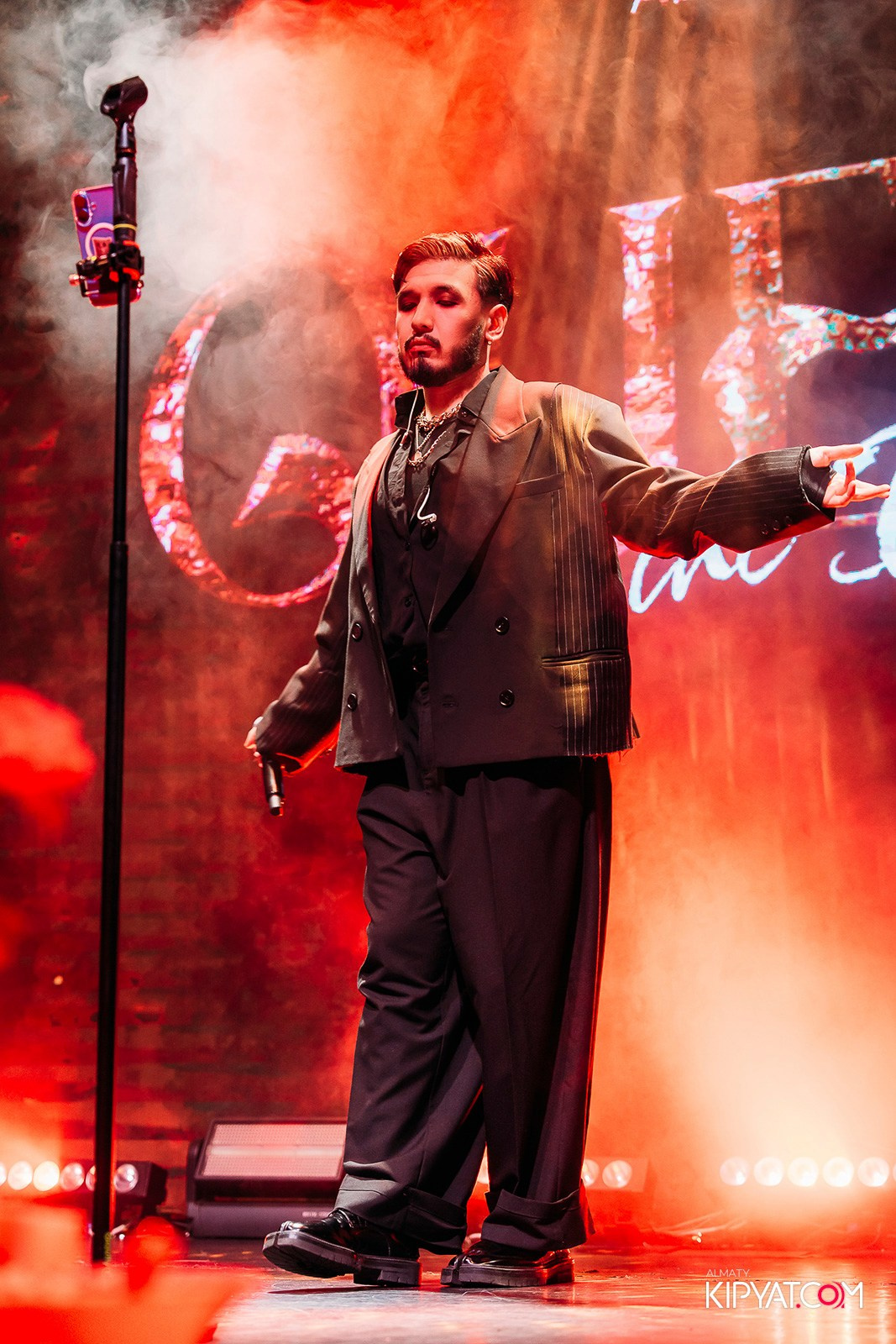 QUEEN. КИПЯТКОМ АЛМАТЫ!