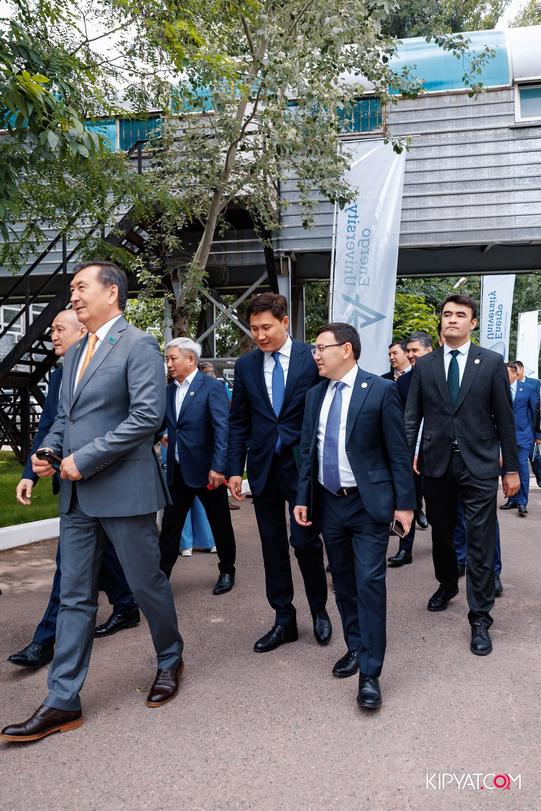 50 ЛЕТ — АЛМАТИНСКИЙ УНИВЕРСИТЕТ ЭНЕРГЕТИКИ И СВЯЗИ. КИПЯТКОМ АЛМАТЫ!