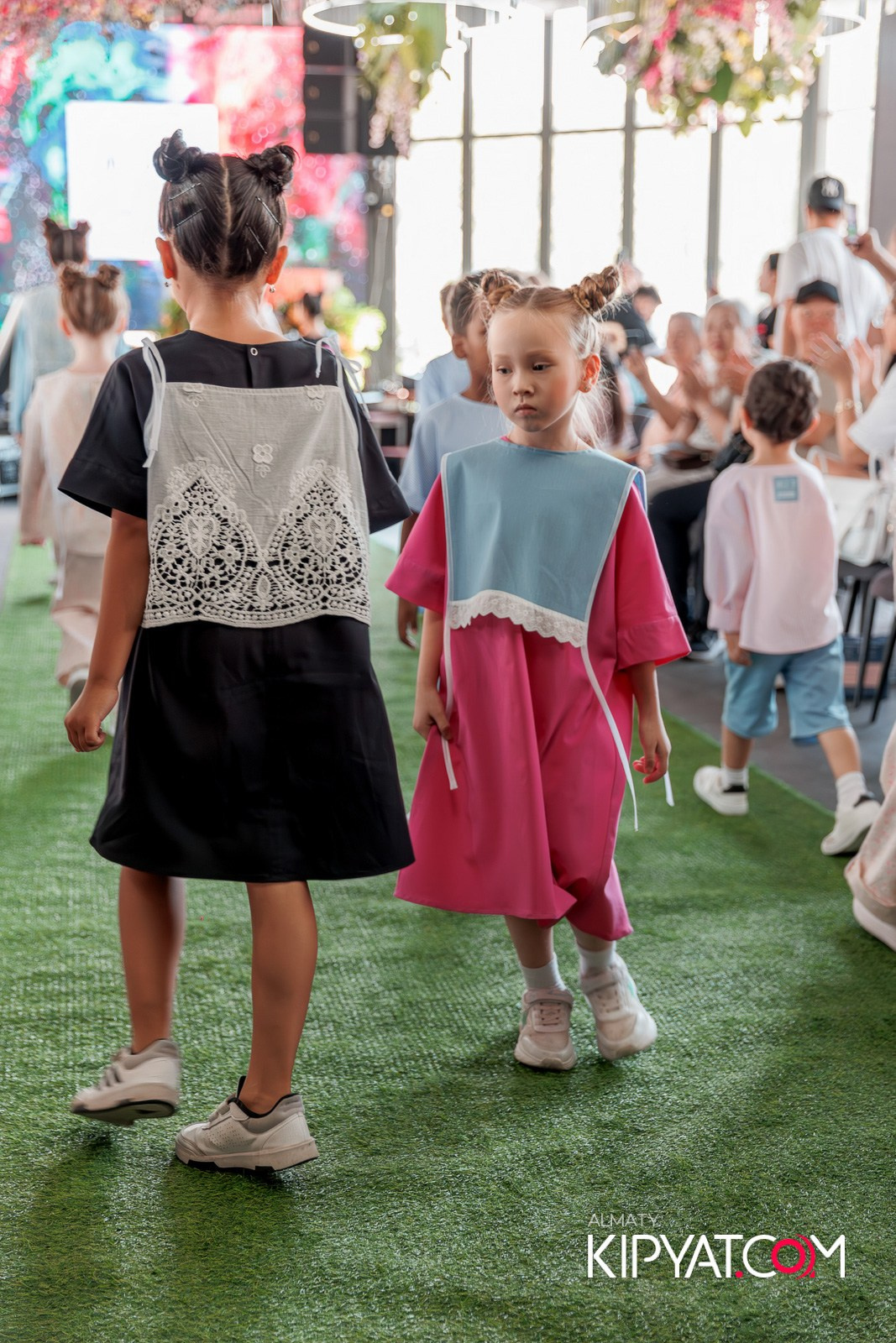 PROM KIDS FASHION SHOW. КИПЯТКОМ АЛМАТЫ!