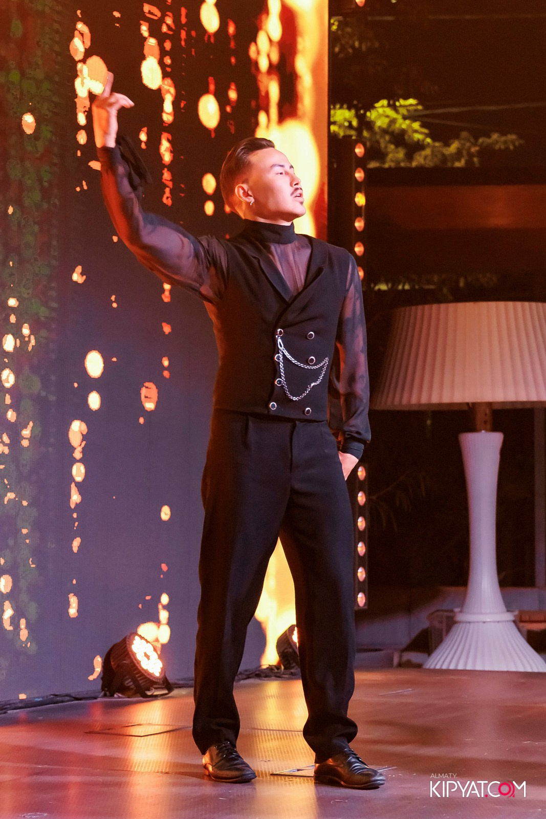 QUEEN. КИПЯТКОМ АЛМАТЫ!