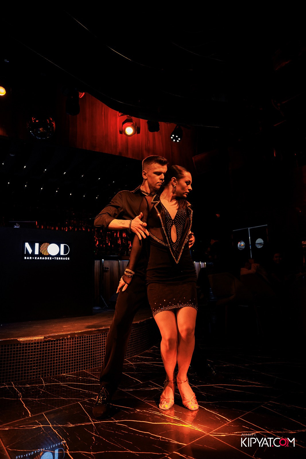 MOOD KARAOKE BAR & TERRACE. КИПЯТКОМ АЛМАТЫ!