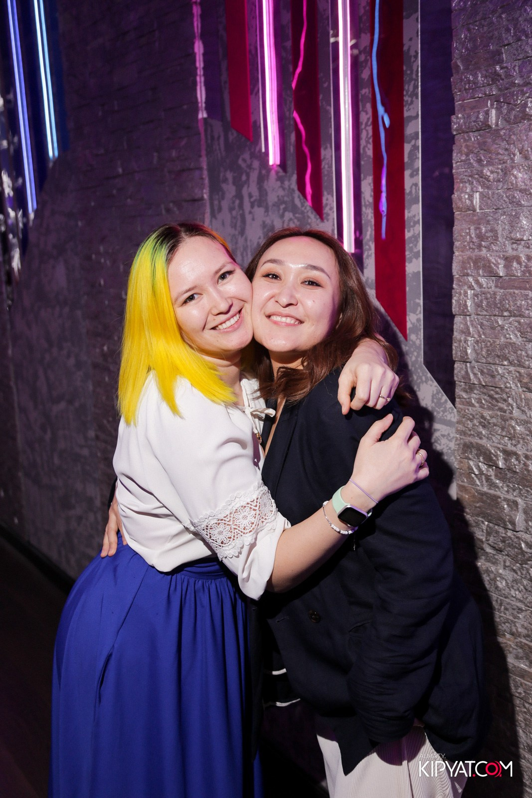 УХО И МЕДВЕДЬ НА ГАГАРИНА. КИПЯТКОМ АЛМАТЫ!