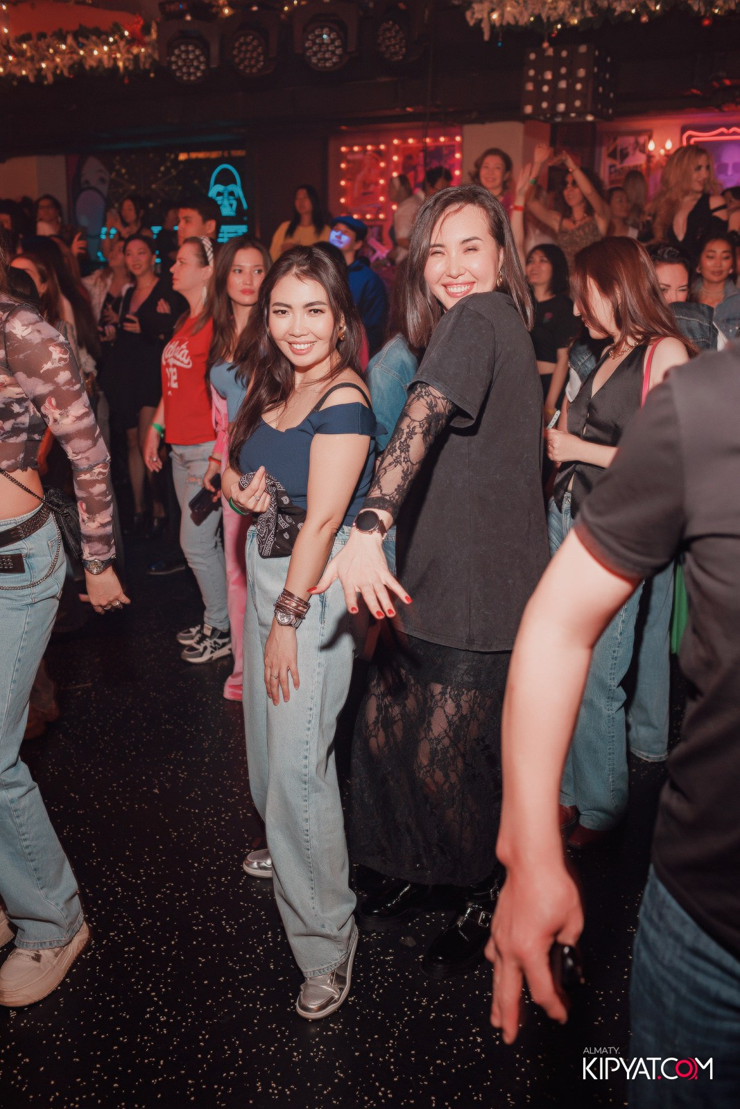 BEAUTY ЁЛКА SANTA BARBARA SPECIAL GUEST ГРУППА MILLENIUM 5 ТРИБЬЮТ ШОУ. КИПЯТКОМ АЛМАТЫ! Фотосъемка мероприятий в Алматы