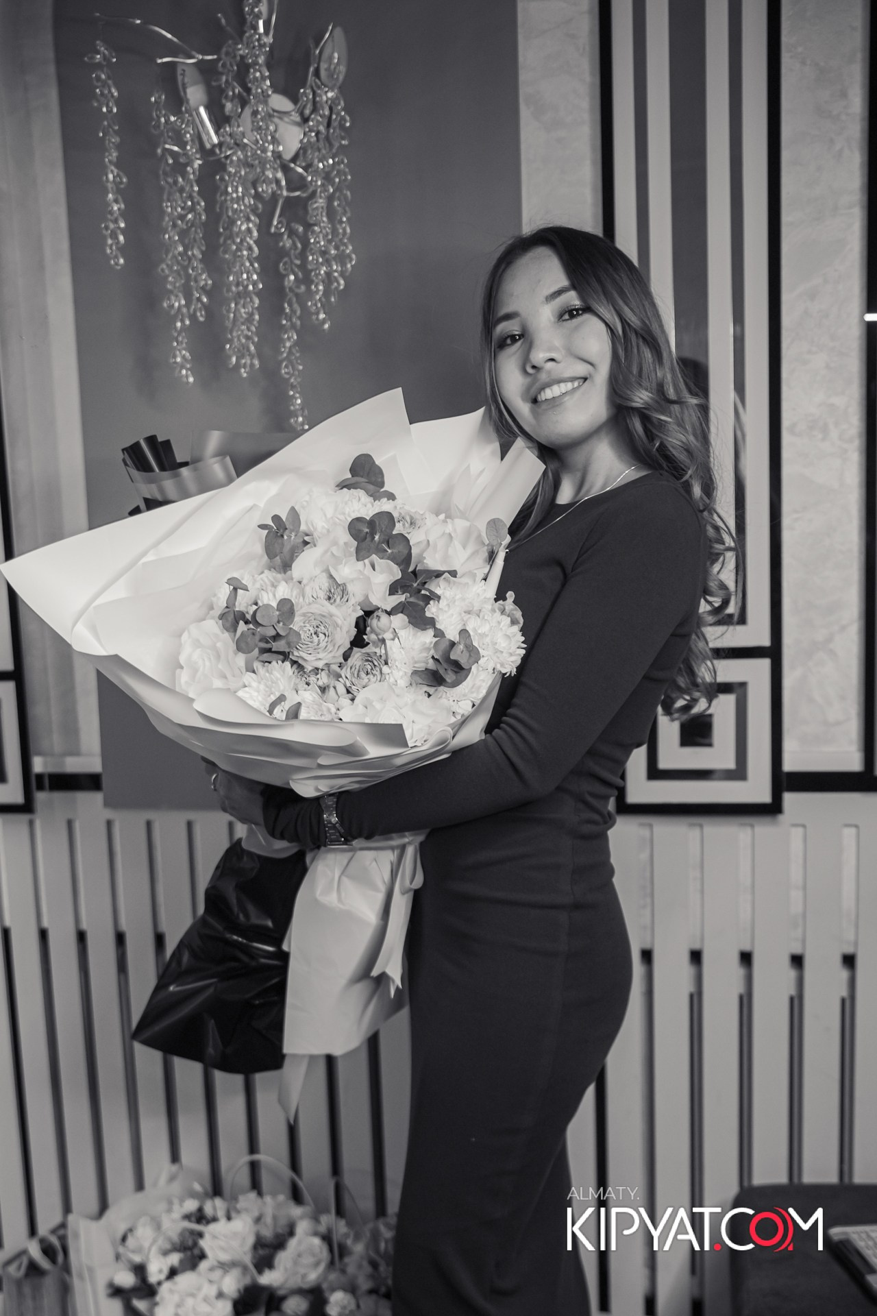 Ухо и медведь на Гагарина. КИПЯТКОМ АЛМАТЫ!