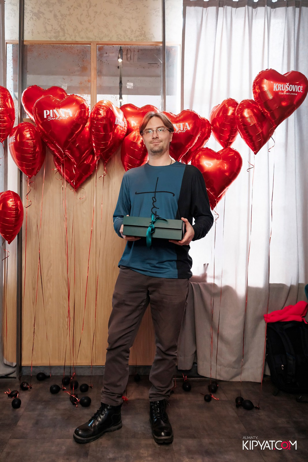 ПИНТА НА ТУЛЕБАЕВА. КИПЯТКОМ АЛМАТЫ! Фотосъемка мероприятий в Алматы