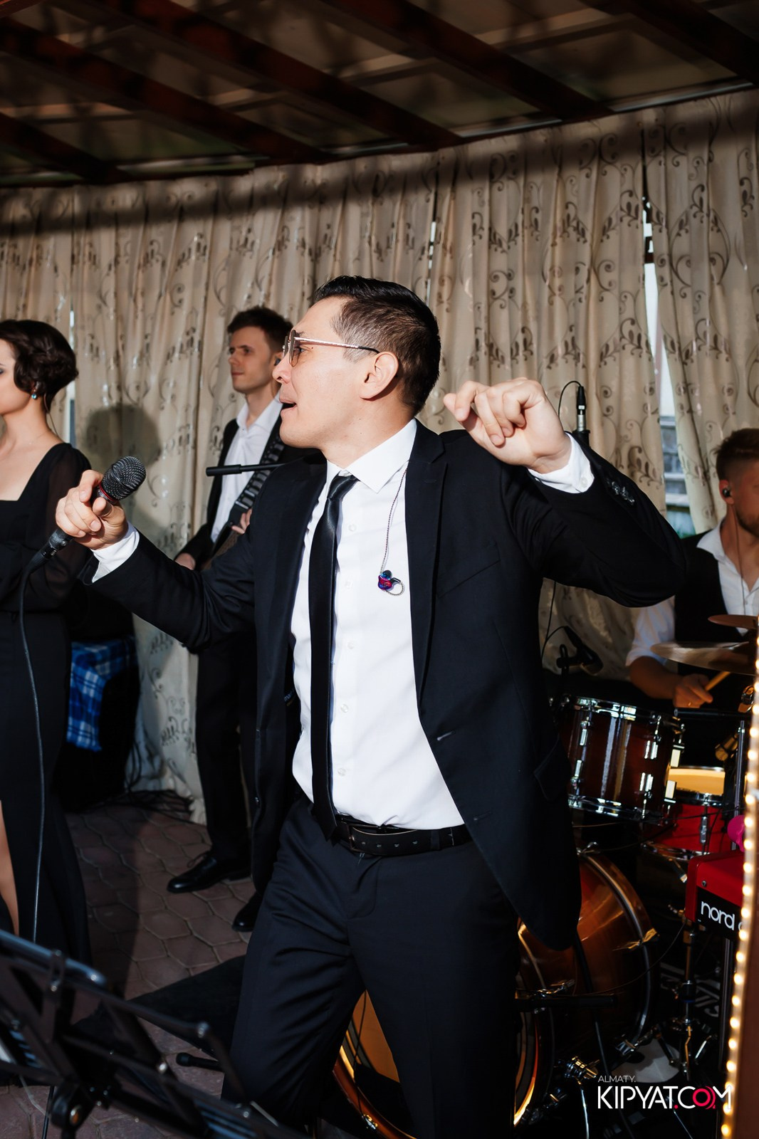 РЕСТОРАН УЧ ЛЯГАН. КИПЯТКОМ АЛМАТЫ!