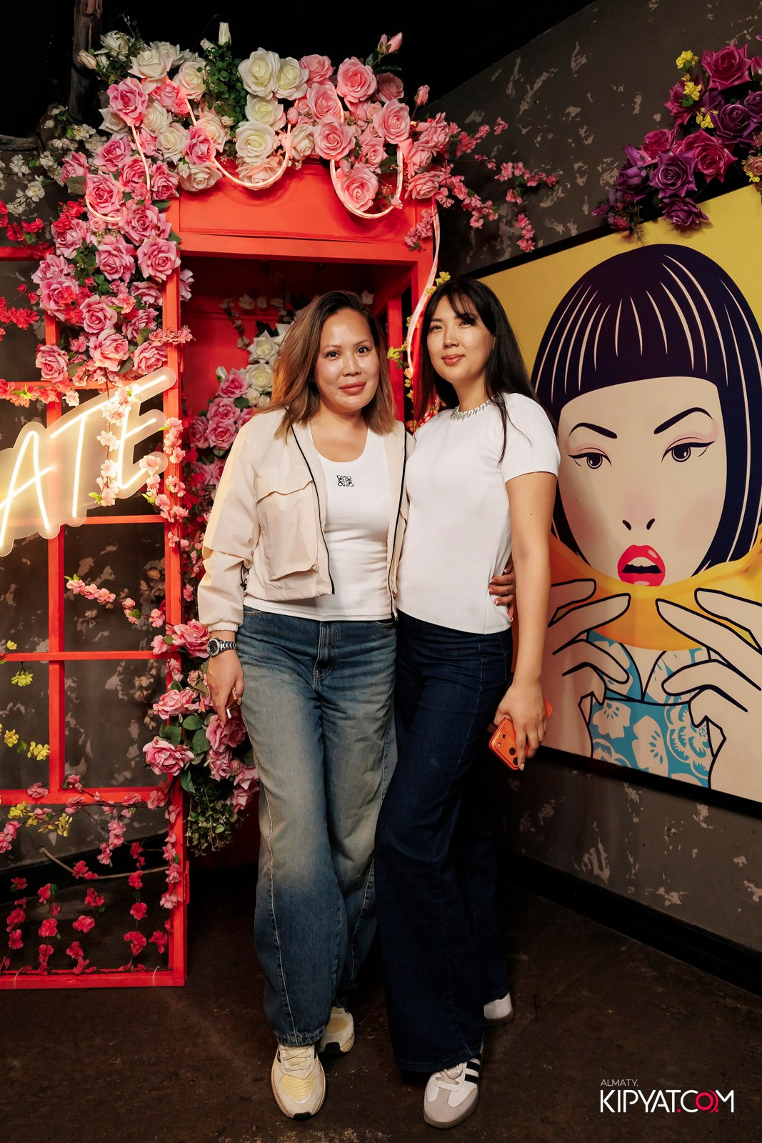 МУЗЫКАЛЬНОЕ ЛОТО В HIT RETRO. КИПЯТКОМ АЛМАТЫ! Фотосъемка мероприятий в Алматы