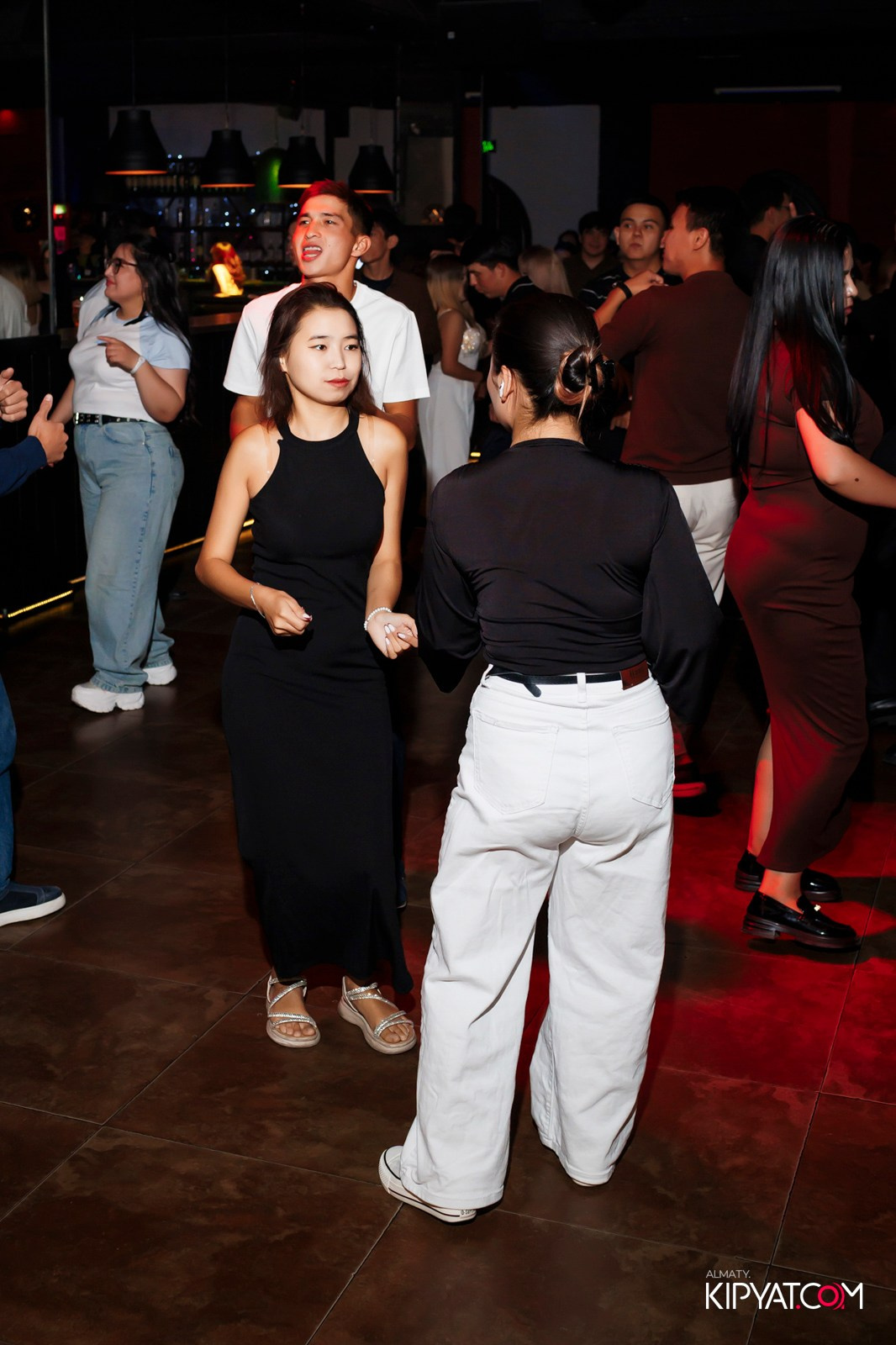 ARAGOSTA. КИПЯТКОМ АЛМАТЫ!