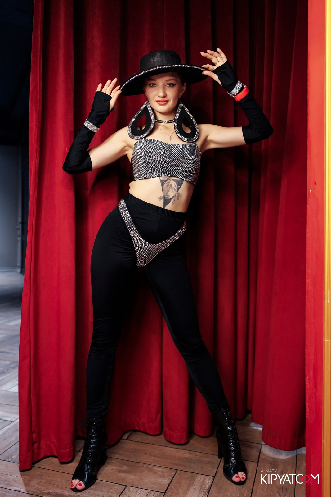 ЗАЯ, НА БИС. КИПЯТКОМ АЛМАТЫ!