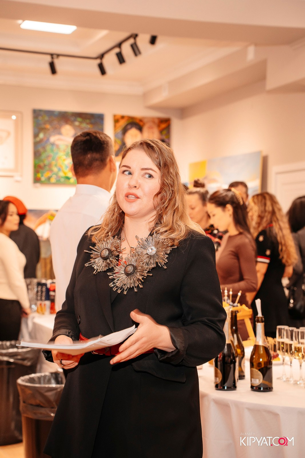 ОТКРЫТИЕ ХУДОЖЕСТВЕННОЙ ГАЛЕРЕИ ETNA ART LAB. КИПЯТКОМ АЛМАТЫ! Фотосъемка мероприятий в Алматы