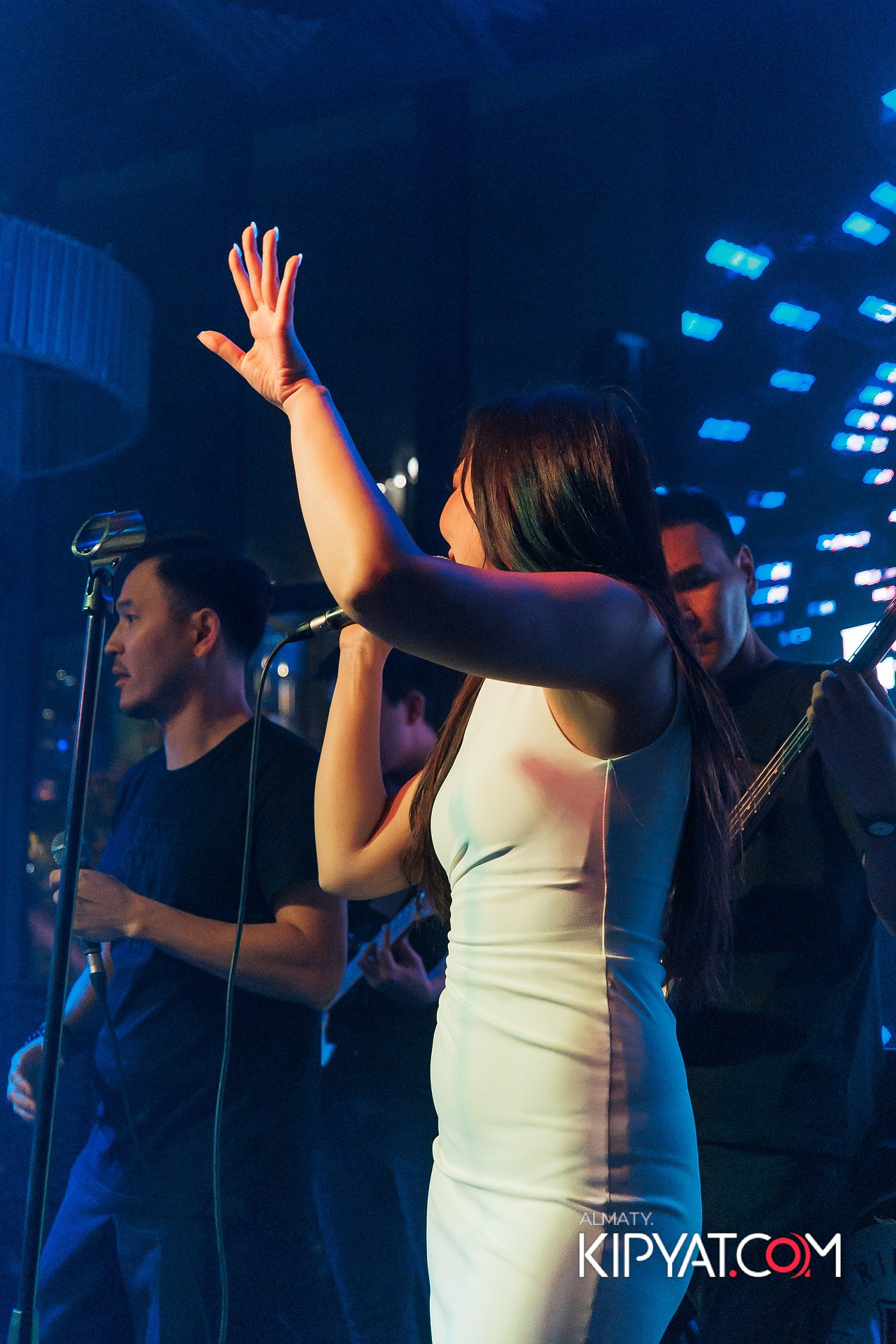 FRIENDS BAR & TERRACE. КИПЯТКОМ АЛМАТЫ! Фотосъемка мероприятий в Алматы