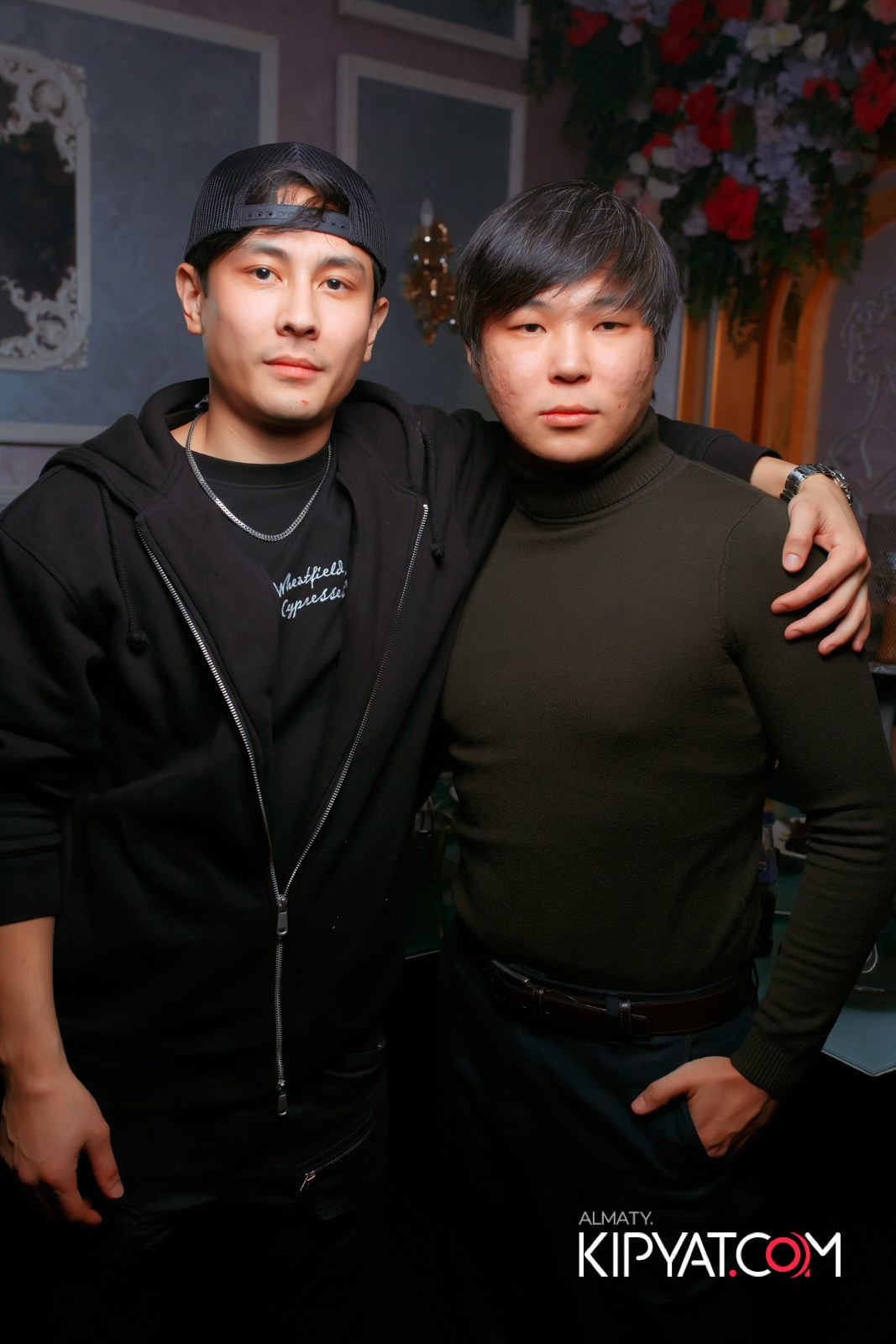 УХО И МЕДВЕДЬ НА САИНА. КИПЯТКОМ АЛМАТЫ!