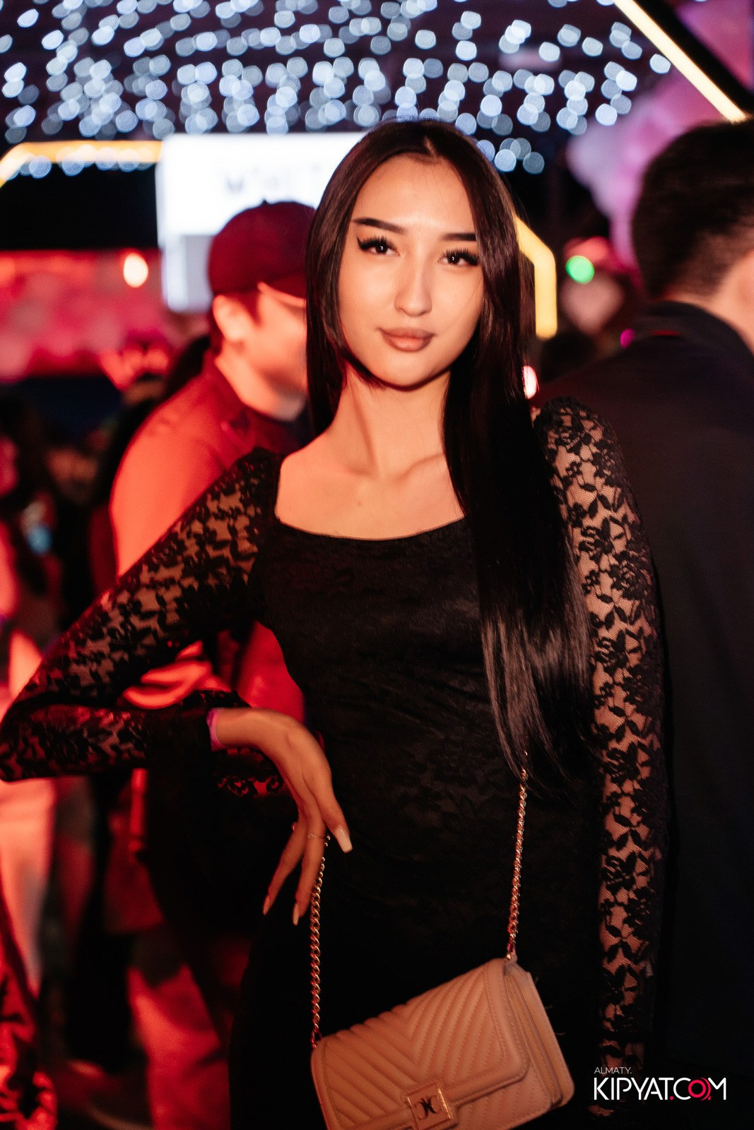 SKY BAR. КИПЯТКОМ АЛМАТЫ!