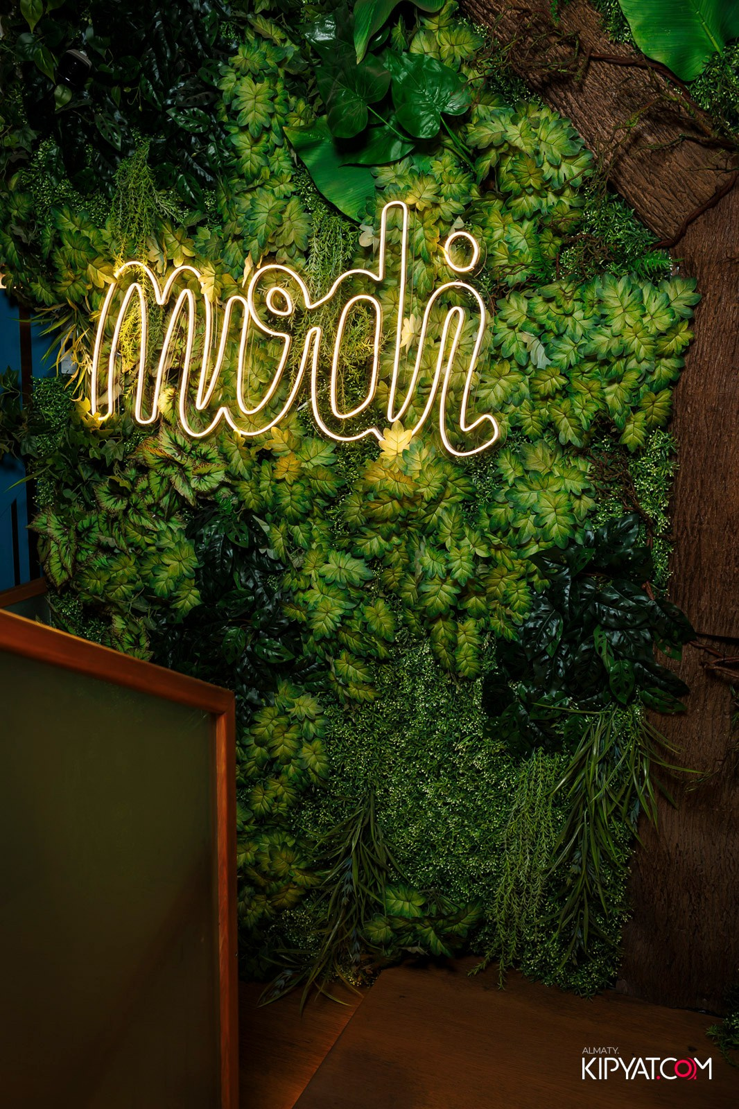 MODI RESTORANCHIK. КИПЯТКОМ АЛМАТЫ!