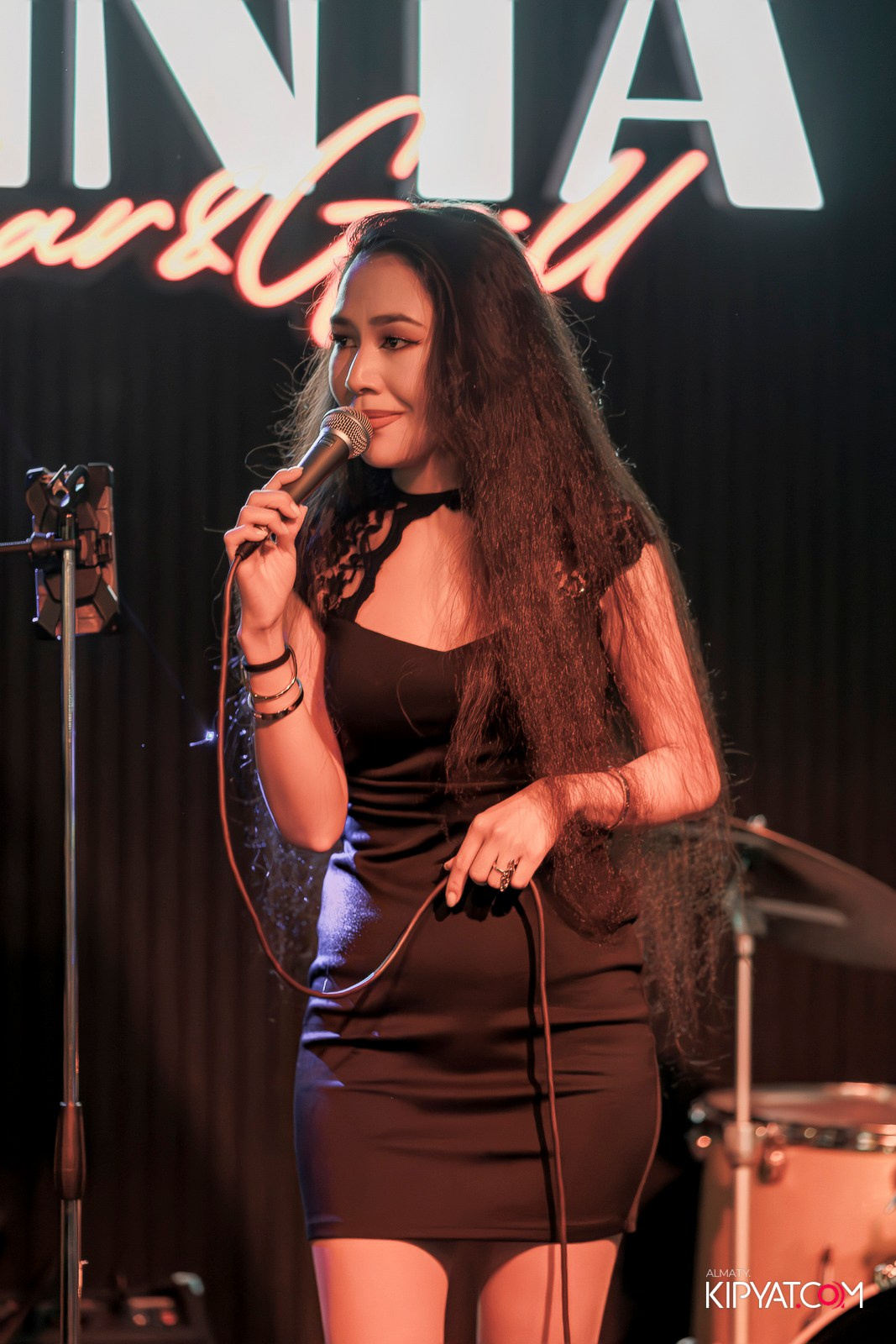 ПИНТА НА АУЭЗОВА. КИПЯТКОМ АЛМАТЫ!