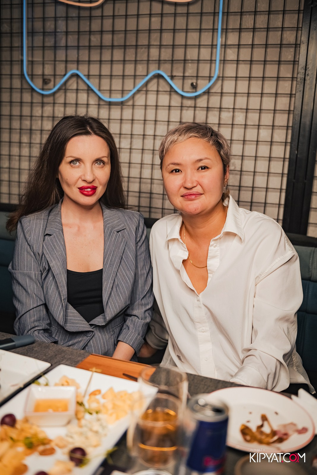 CLUB SHOW BY ИРИНА КАЙРАТОВНА В SANTA BARBARA CLUB. КИПЯТКОМ АЛМАТЫ!