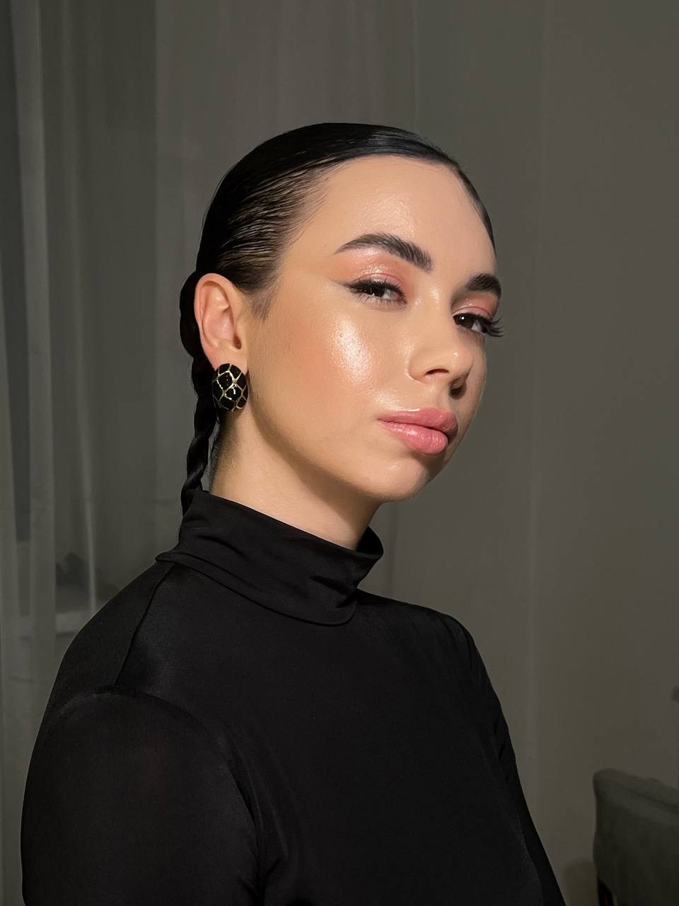 Причёски/ макияж. Свадебный стилист-визажист