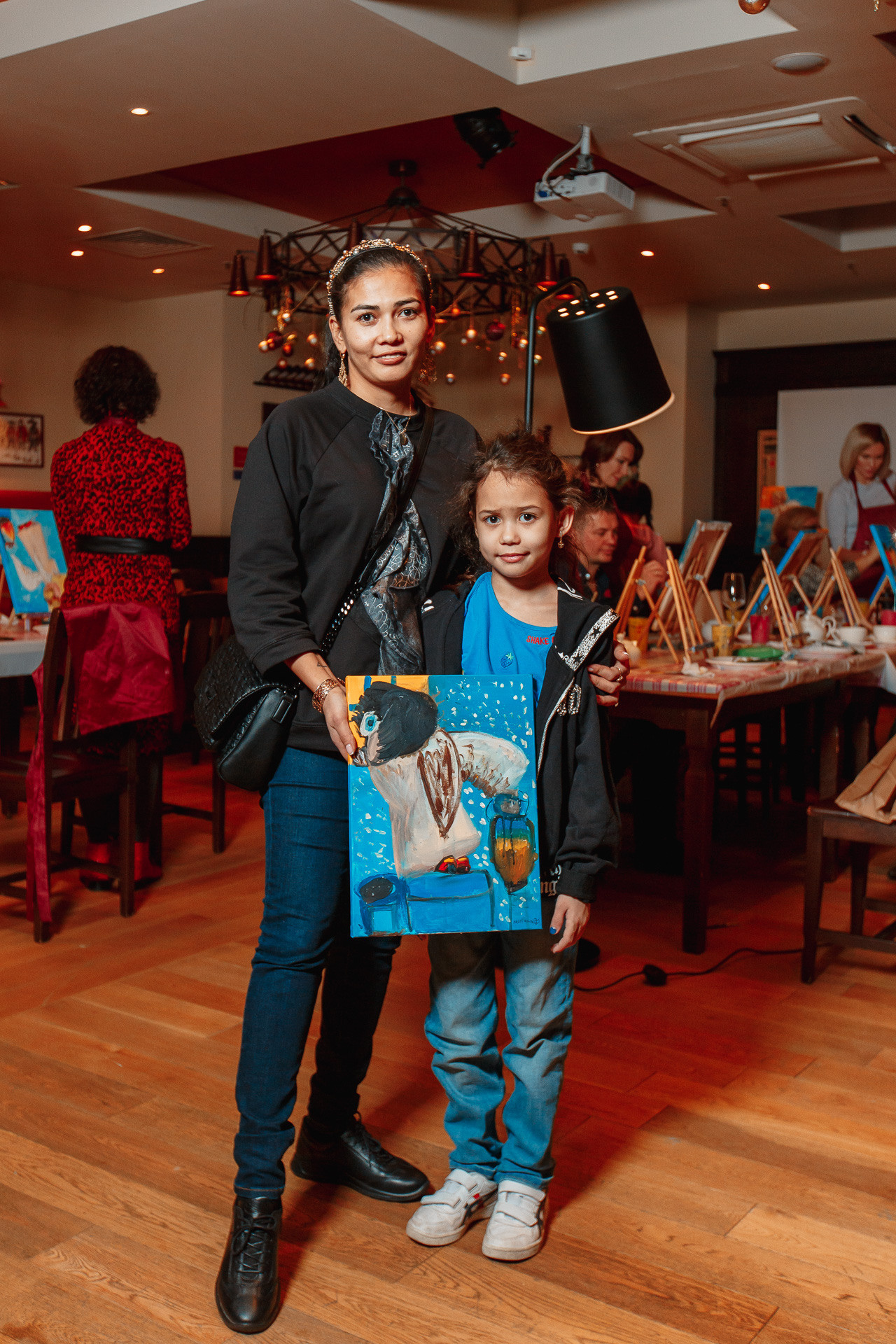 Фотоотчет с арт вечеринки проекта «Краски и Вино»