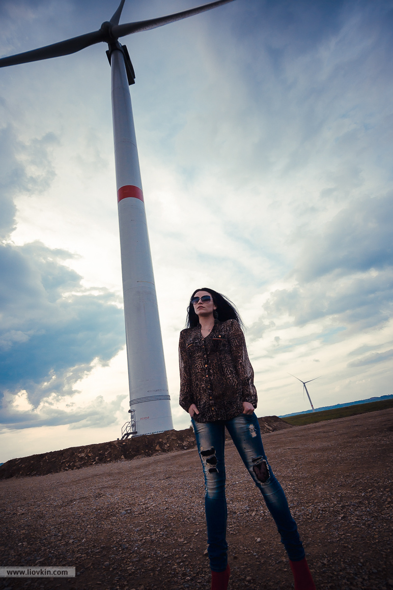 Фотосессия в Алчевске на ветряках. Фотограф Андрей Лёвкин