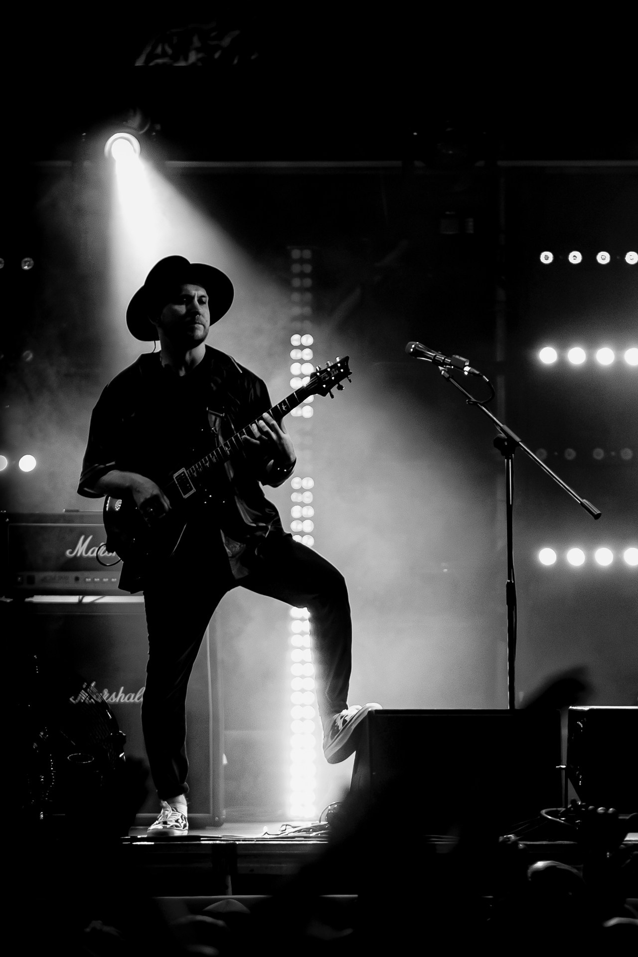 Концерт группы Заточка, 04.07.25, Red Summer, Красный Октябрь. Илья «Бешеный Пёс» Погребняк.