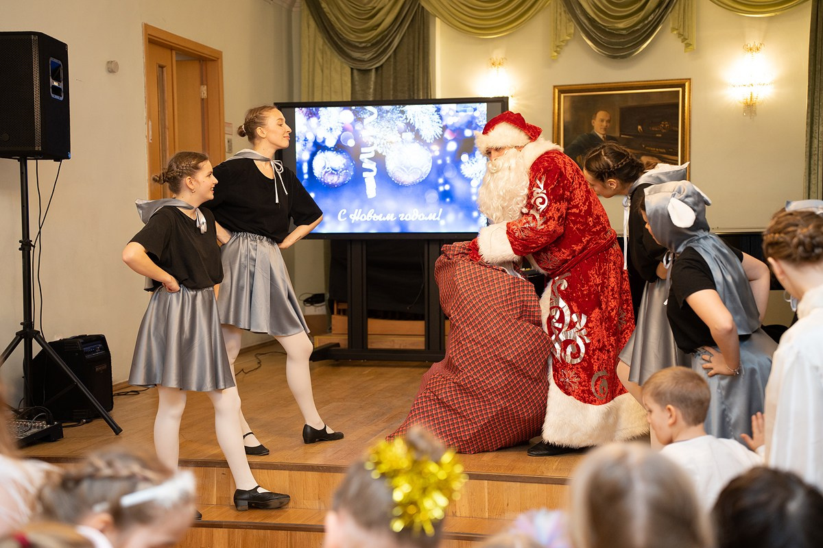 Новогодняя ёлка для ребят в ДШИ имени И. О. Дунаевского!. Фотограф Мария Ковкова