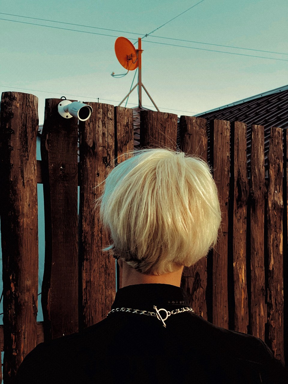 Современная концептуальная фотография о теле, уязвимости и идентичности. Визуальная практика на стиле честности, пост-иронии и искусства.Рекламная фотография, Концептуальная фотография, Современный художник, Психология, Коммерческий фотограф, Репортажный фотограф, Стрит фотография, Арт, Сюрреализм, Мобильная фотография, Снято на айфон, Дима Бурза