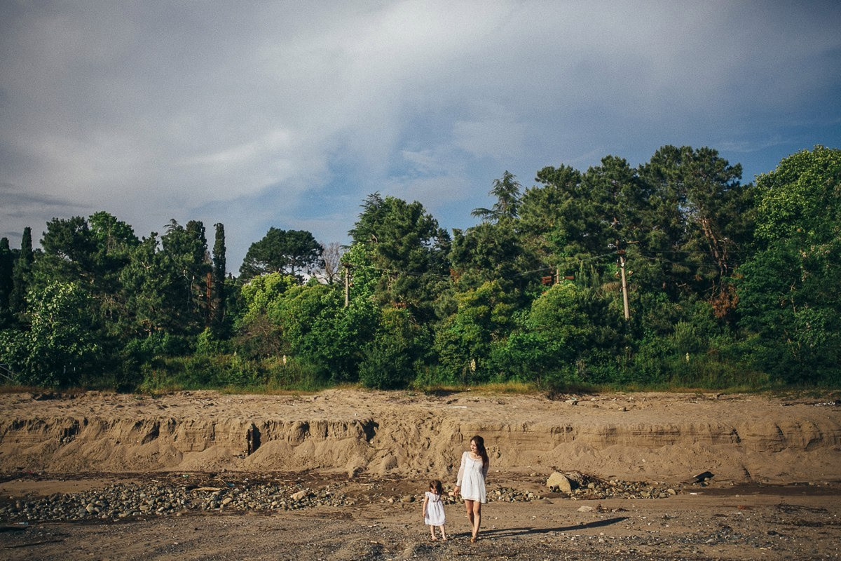 Вдыхая запах моря. Семейный фотограф на крещение и венчание