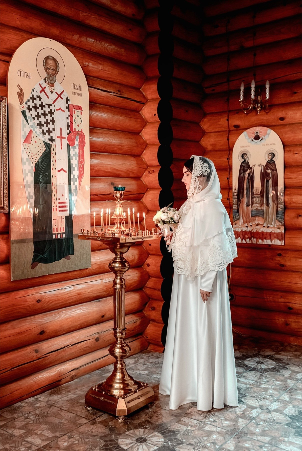 Съемки в храме. Семейный и церковный фотограф в Нефтеюганске