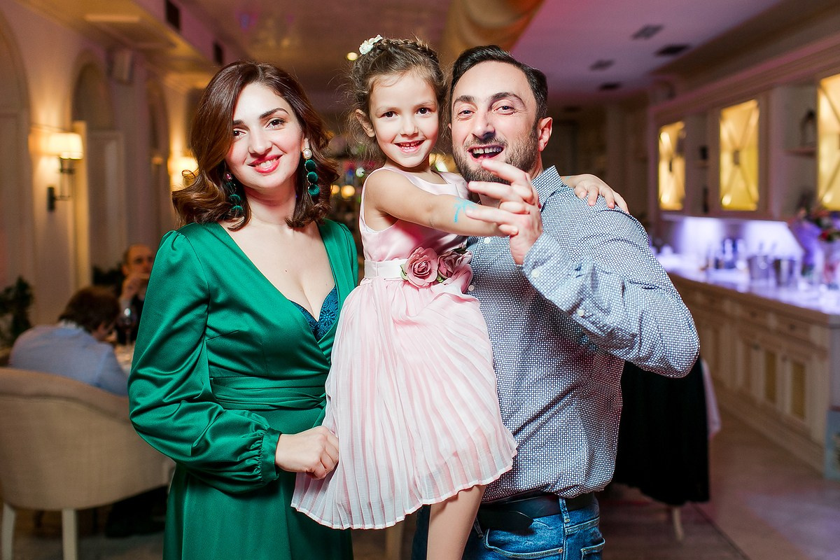 Фотосъемка детского Дня рождения Элизы. Репортажный фотограф Борис Геер