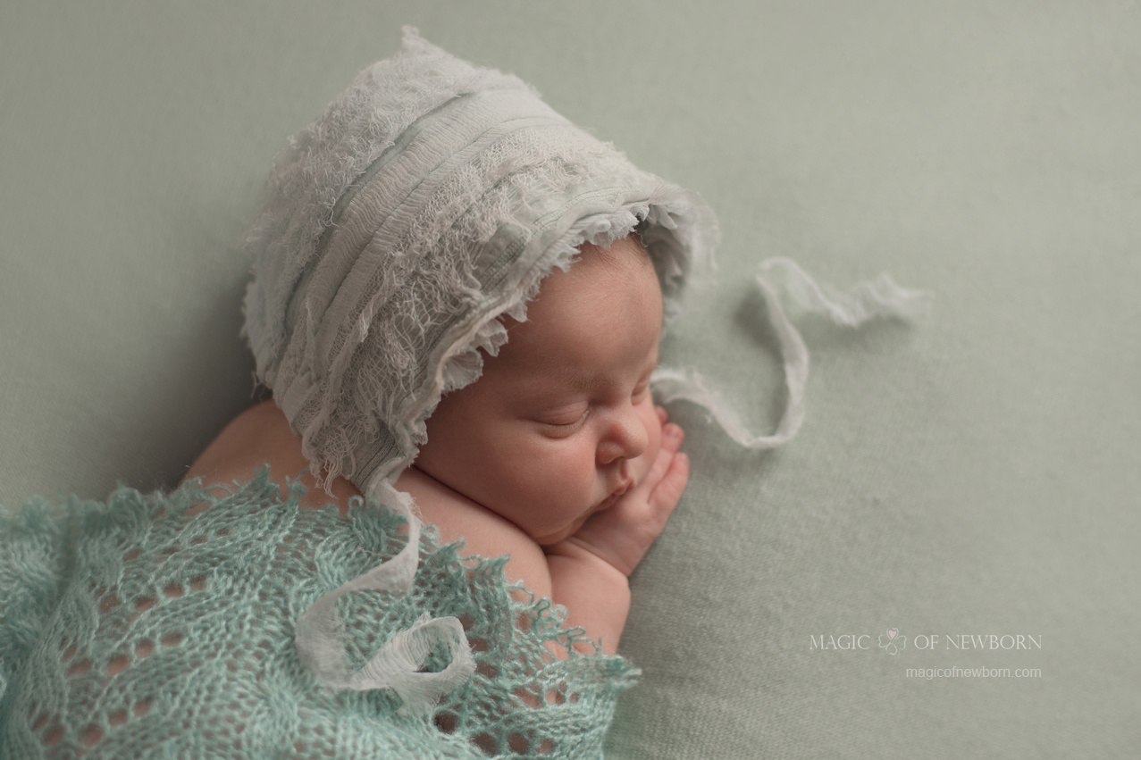 Фотосессия новорожденных в Пскове. Фотограф новорожденных , семейный и  детский фотограф в Пскове Иванова