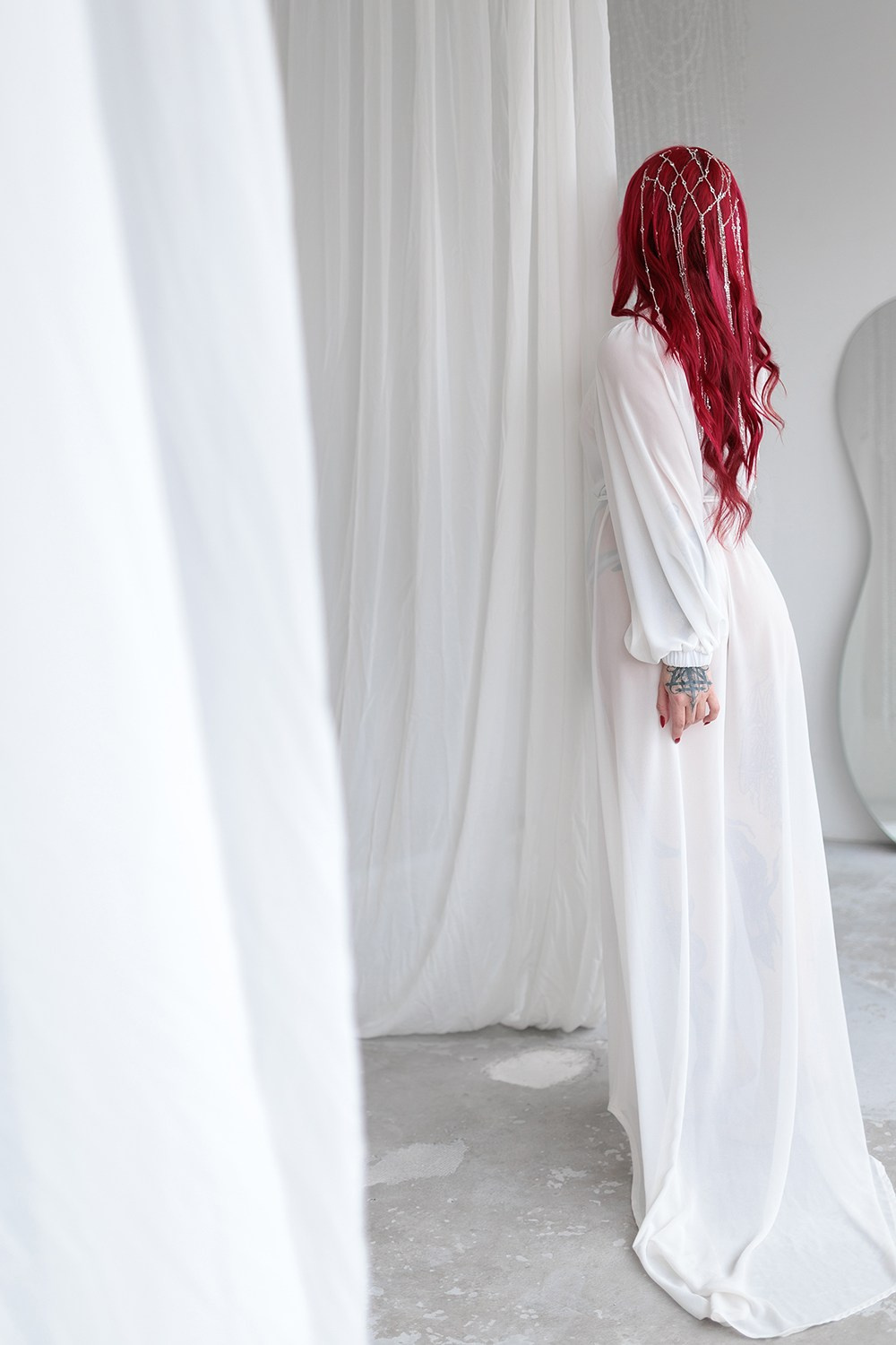 Тика 'Лед'. Лиза Бродская — фотограф в Москве