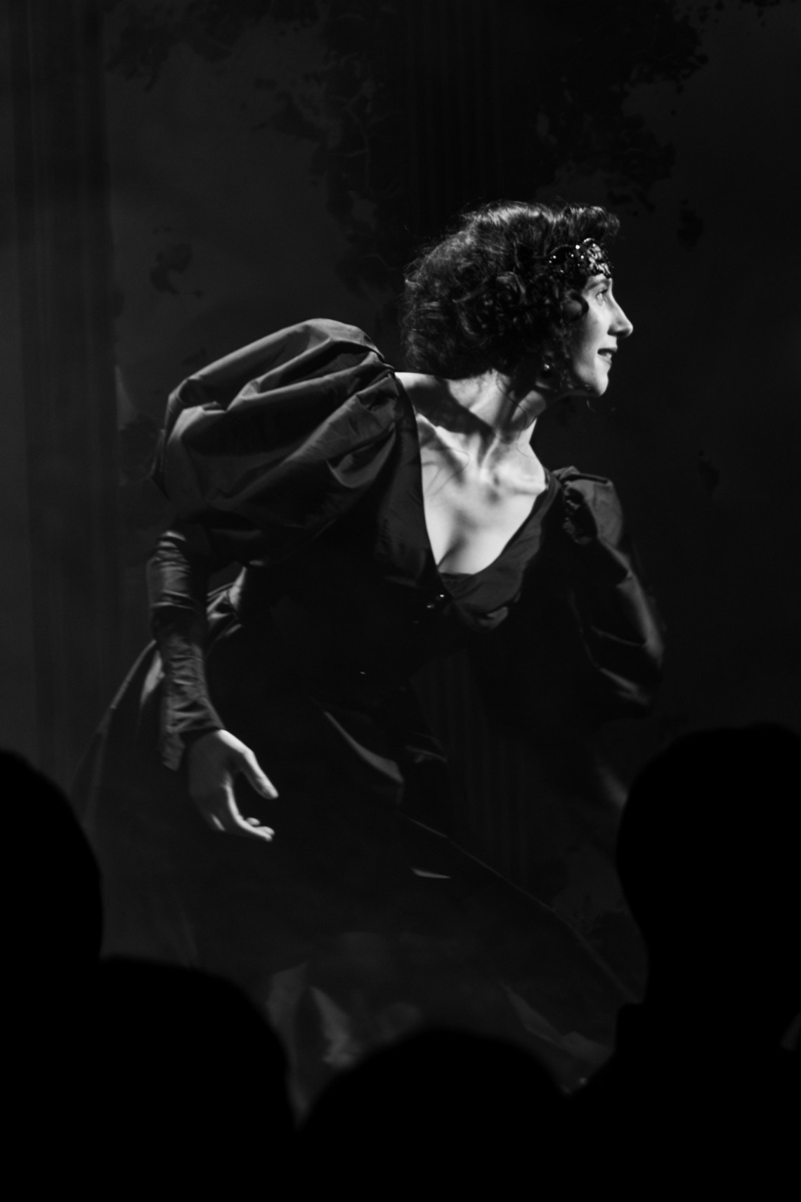 Театральная постановка «Сумерки.Москва». Репортажный фотограф в Москве Аида Исламова