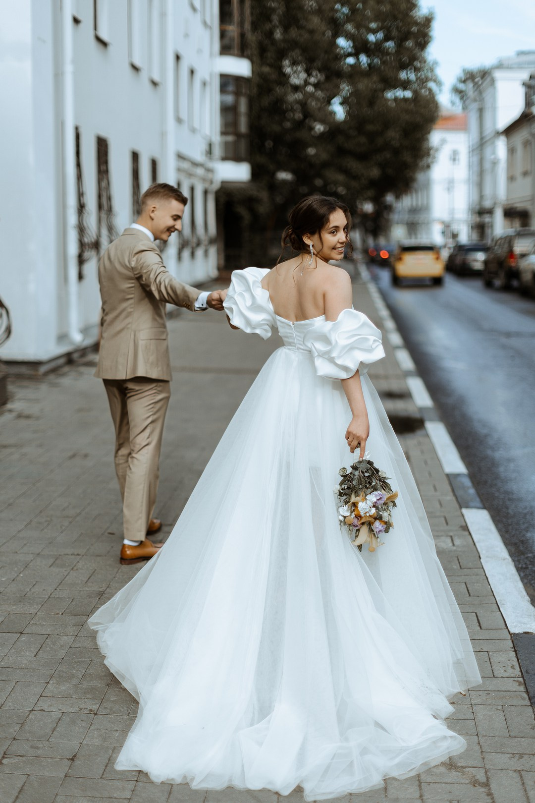  Романтические моменты в парке Толбухина